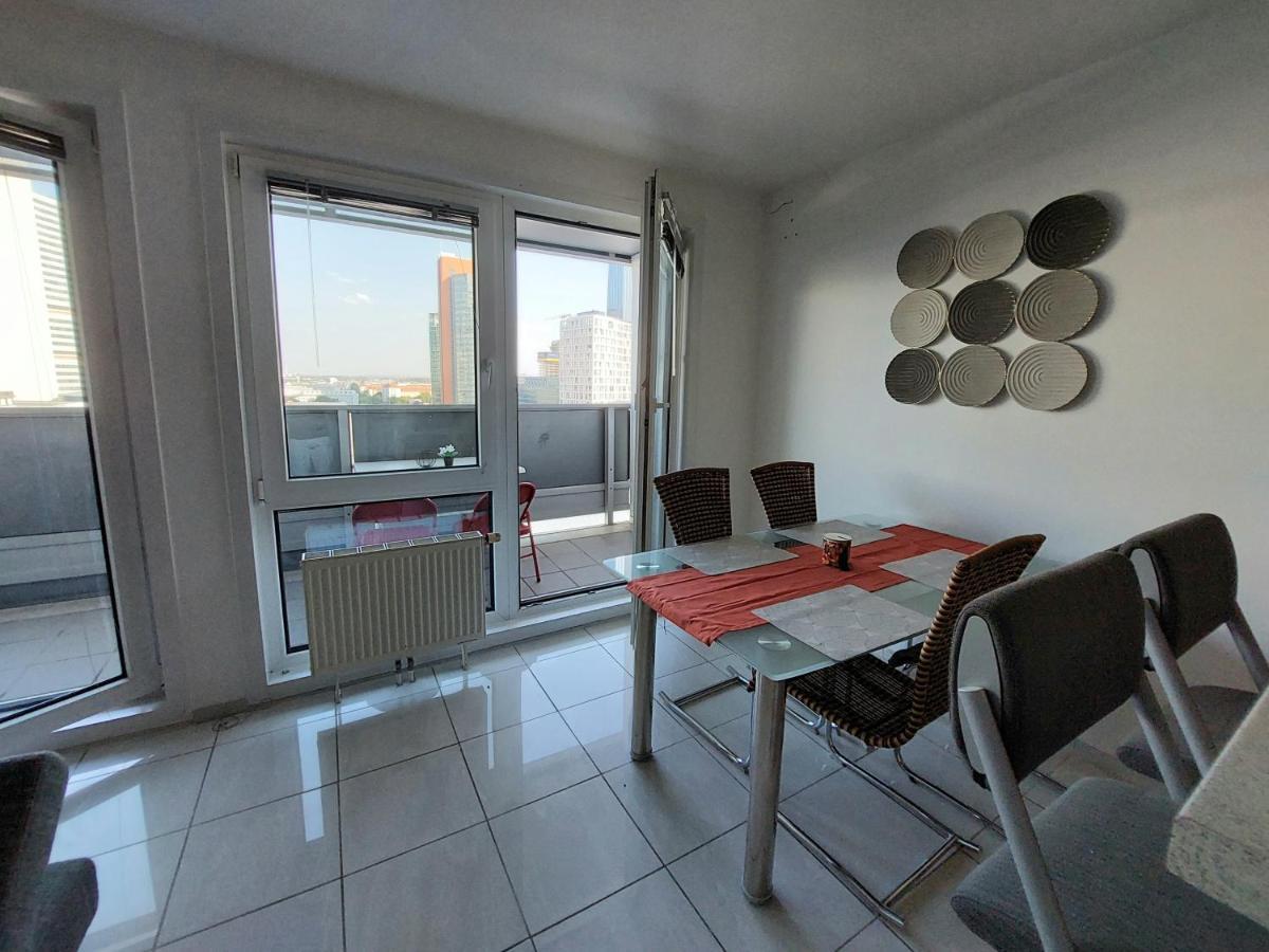 Tower Apartment With Private Terrace Next To Uno Wien Eksteriør billede